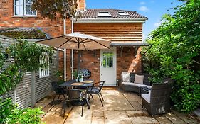 Beautiful New Forest Hideaway